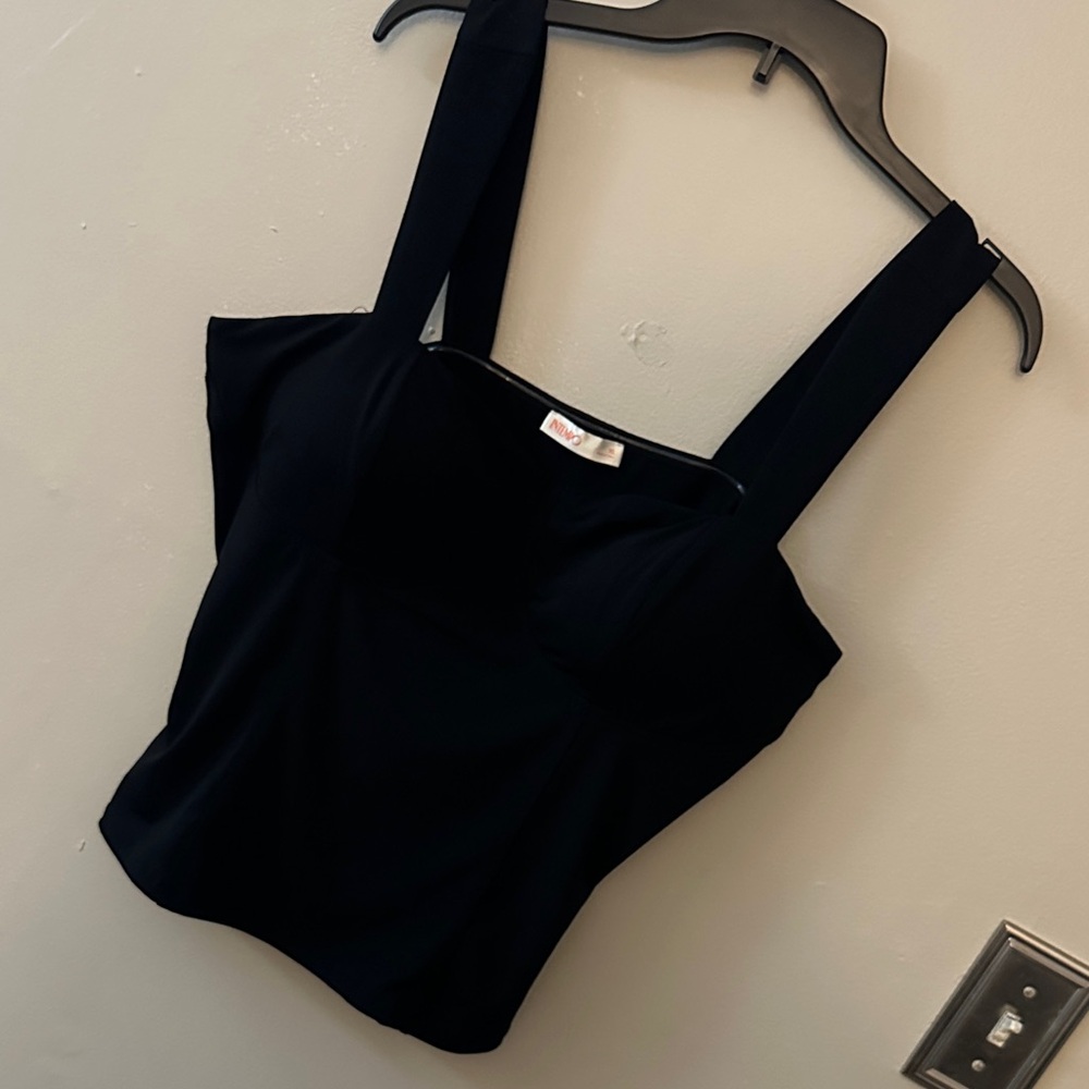 Structured Square-Neck Black Camisole with Wide Straps